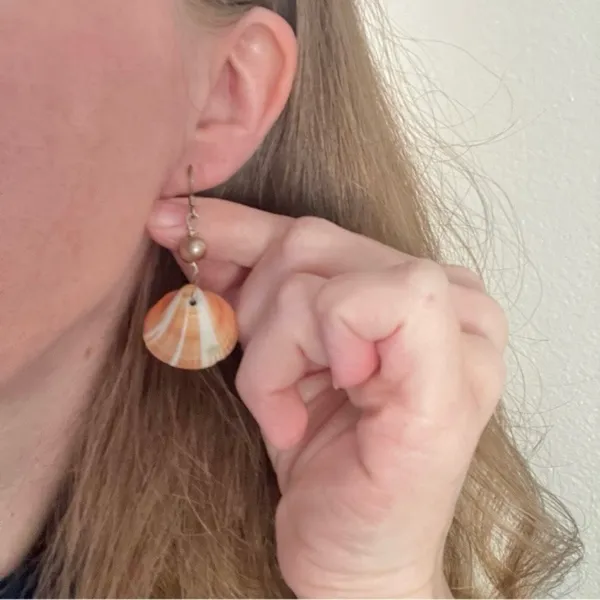 Clam Seashell Dangle Earrings Vintage“Perpetua” Gold Brass Beachy Mermaidcore Jewelry - Image 10
