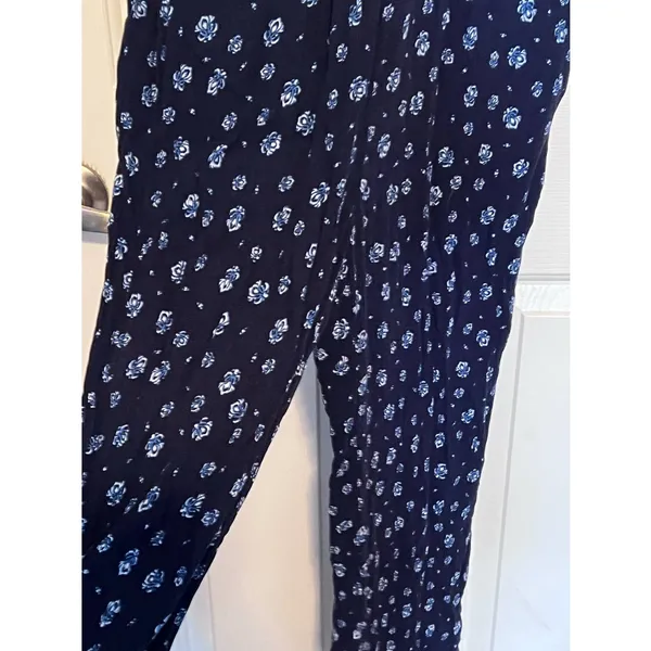 Westport Women's Navy White Design‎ Short Sleeve Jumpsuit Zips in Back Size 10 - Image 3