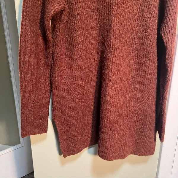 Old Navy Women's‎ Size Medium Cozy Tunic Pullover Sweater Rust Brown Mock Neck - Image 4