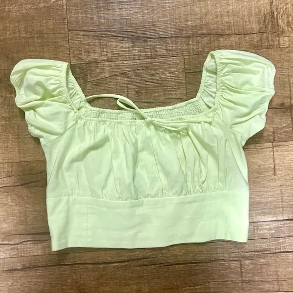 ZARA Smocked Puff Sleeve Milkmaid Crop Top Lime Green L-XL - Image 2