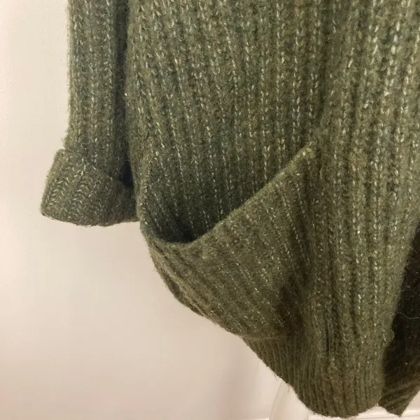 N21 Oversized Ribbed Knit Olive Green Cardigan Sweater Designer Cardigan - Image 6