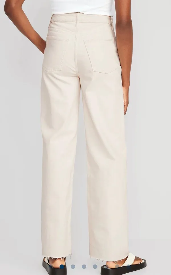 Old Navy White Jeans - Image 2