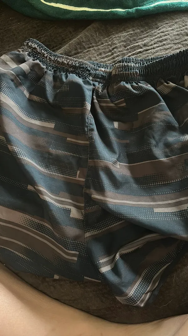 Nike light weight shorts Xs - Image 3
