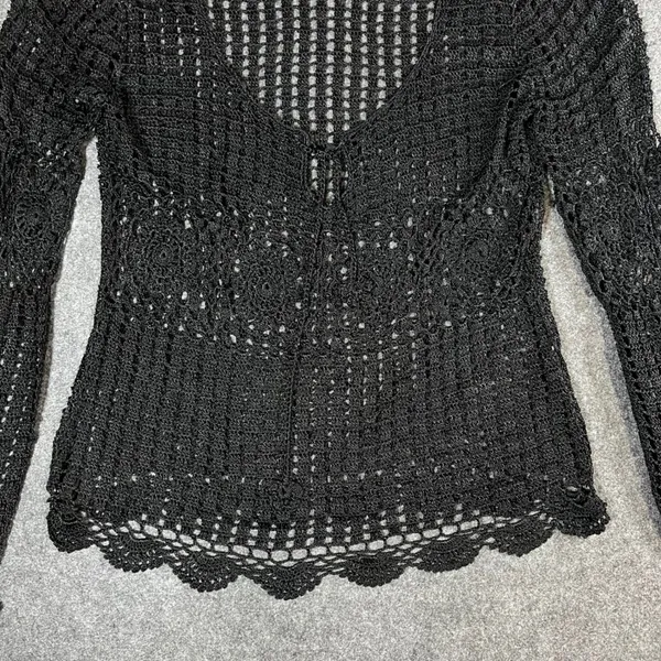 Bette Paige Black Crochet Cardigan XL Bell Sleeve Scallop Hem Boho Whimsigoth - Image 10