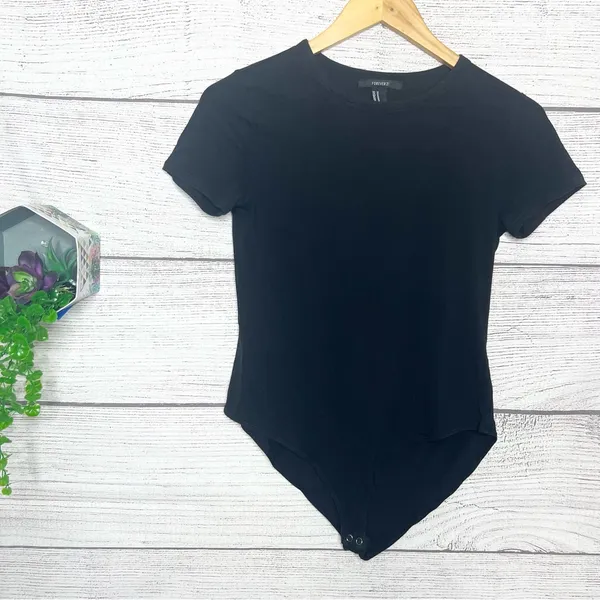 Forever 21 Black Short Sleeve Bodysuit Size Medium - Image 8