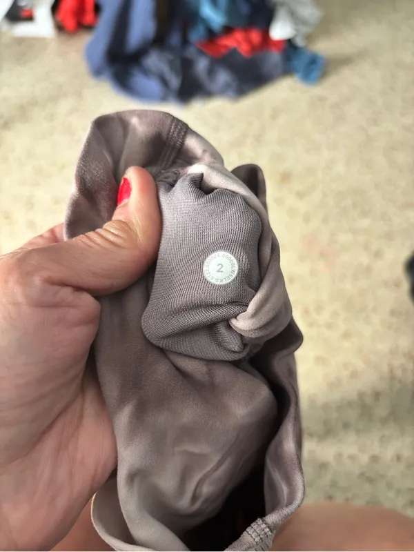 Lululemon Align High-Rise Pant díaMond dye brown white beige color lunar size 2 - Image 10