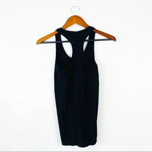 FABLETICS Black Olympus Seamless‎ Tank Top Small - Image 5