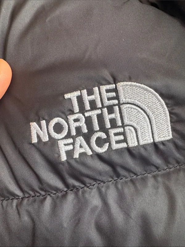 The north face 600 black women's puffer jacket from - Image 3