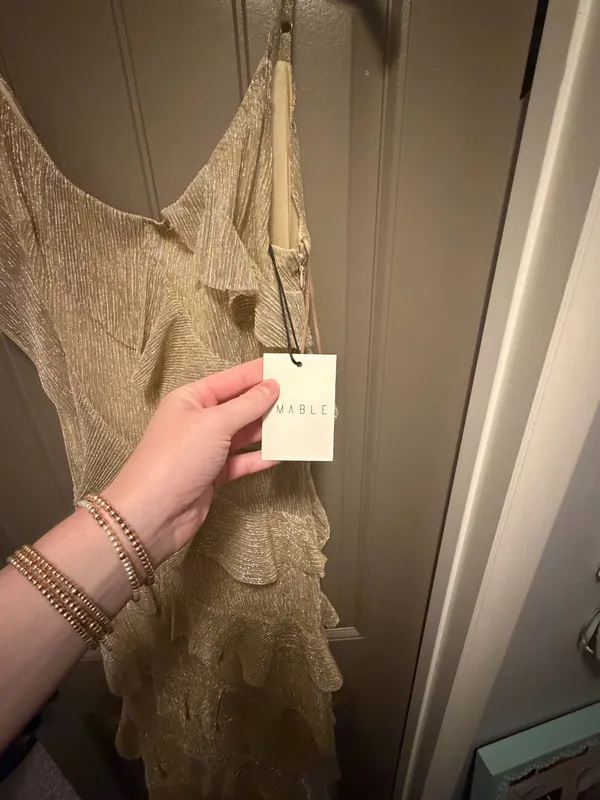 Mable Dress Gold Size M - Image 3