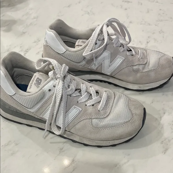 New Balance White Lace-Up Sneakers - Image 4