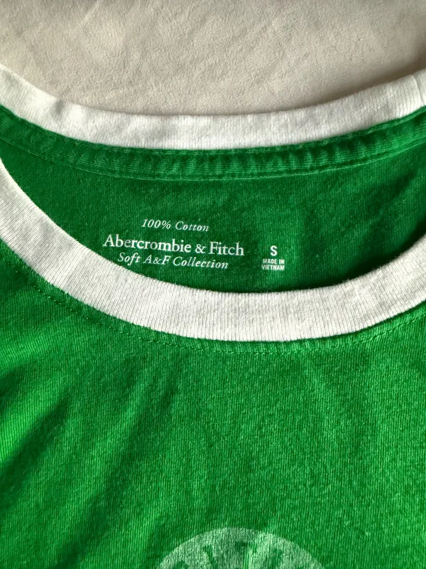 Abercrombie Celtics crop top - Image 2