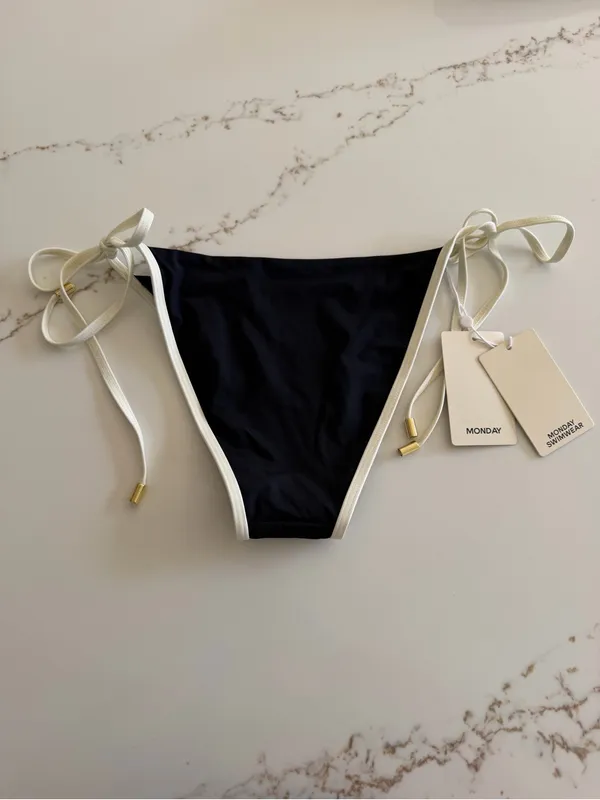 🖤New🤍 Monday Swimwear Le Marais Bikini Bottom - Black/Ivory - Medium - Image 6