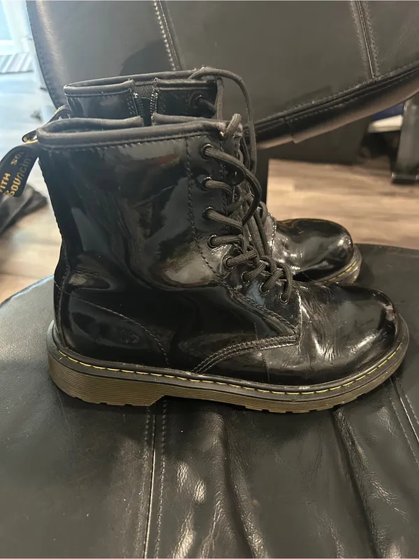 Dr. Martens Black Leather Delaney Zip Boots - Image 2