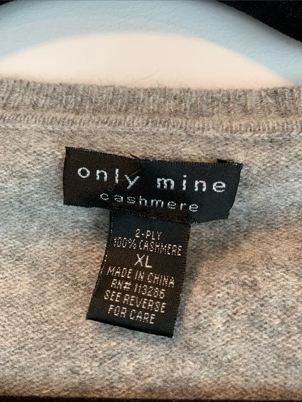 Only Mine cashmere sweater sz xl rhinestones crewneck old money preppy y2k * - Image 2