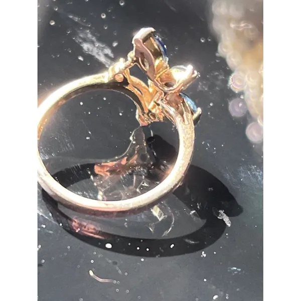 Unbranded Size 7 Floral Cocktail Ring with Blue Marquise Stones - Image 4