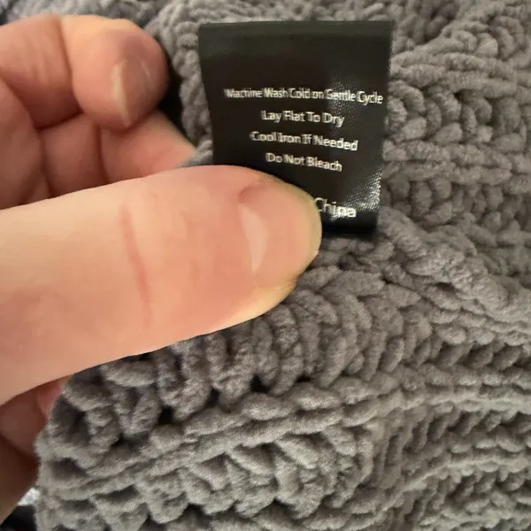 Pol x Anthropologie Oversized Grey Chenille Boxy Crop Sweater Medium. Cabincore - Image 8