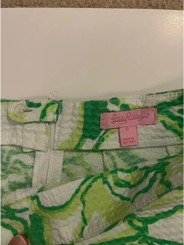 Lilly Pulitzer Liza Shorts - Image 5