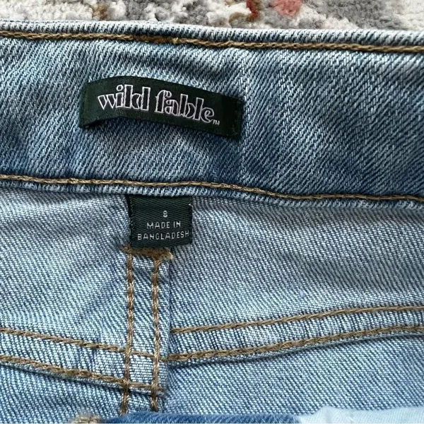 NWT Wild Fable Light Wash Distressed Denim Mini Skirt Size 8 Jean Micro Skirt - Image 9