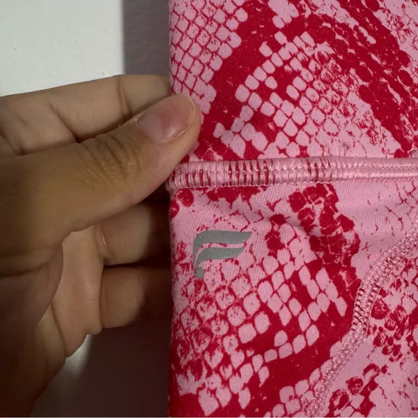 Fabletics Define PowerHold High-Waisted Capri Persimmon Phyton XXS‎ Activewear - Image 8