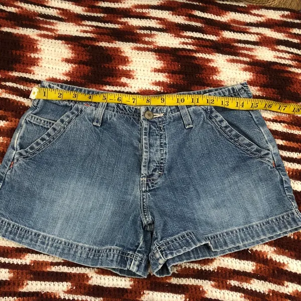 Y2K Vintage American Eagle Micro Mini Baddie Low Rise Denim Jean Booty Cargo Shorts Light Blue #gothic #whimsigoth #cyber #punk #biker whimsygoth Size 4-Measurement in pics - Image 3