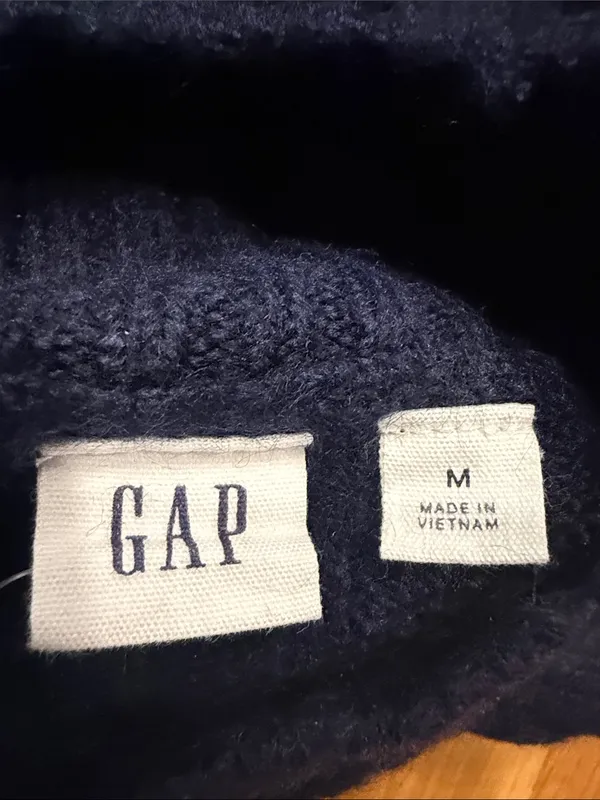 NWT Gap mocked neck ribbed navy blue sweater size medium. - Image 2
