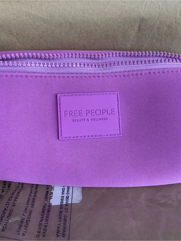 Free People Beauty & Wellness Makeup Bag Purple Zipper Cosmetic Travel Pouch - Image 6