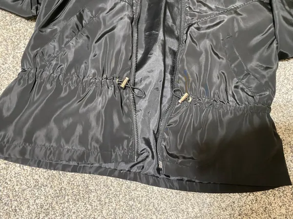 New Look Black Cinched Hooded Windbreaker Jacket - Image 3
