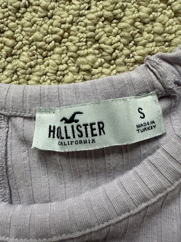 Hollister Top Short Sleeve Violet S - Image 3