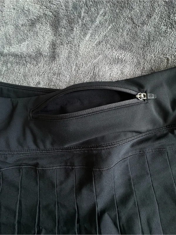 CRZ YOGA Black Asymmetrical Sports Skirt NWT S - Image 4
