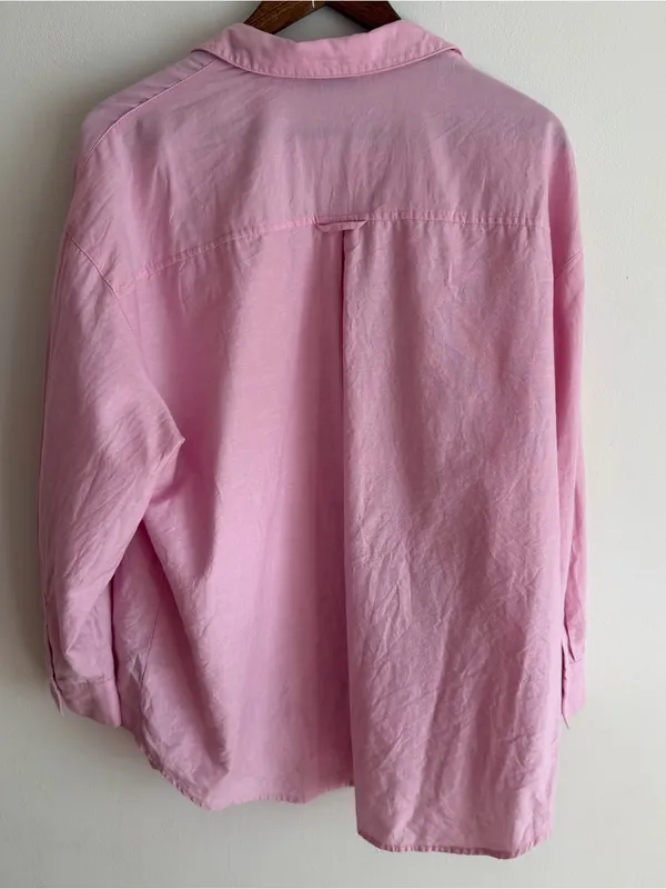 Old Navy The Boyfriend Shirt Pastel Pink Oversized Button Down Long Sleeve Large - Image 4