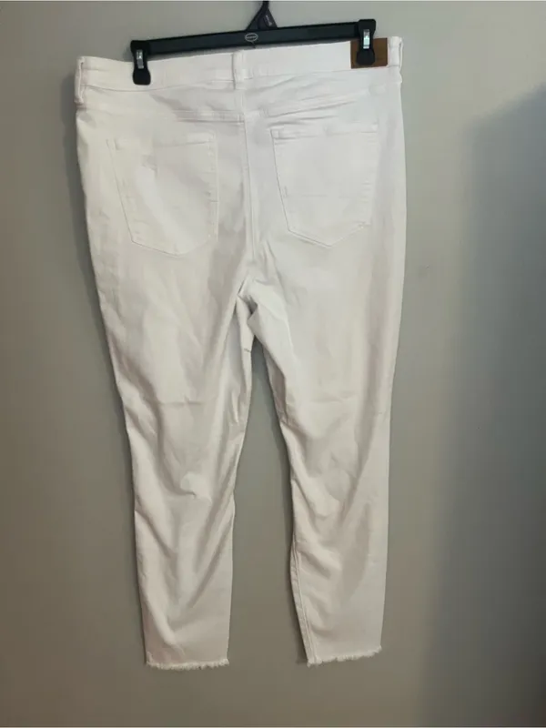 American Eagle White‎ Distressed Skinny Jeans - Image 2