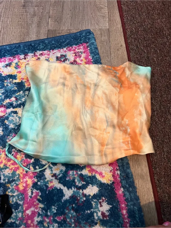 12th tribe satin tie dye top size small - Image 3