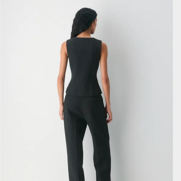 Aritzia Wilfred Regal Vest (Re)ssential Black - Image 4