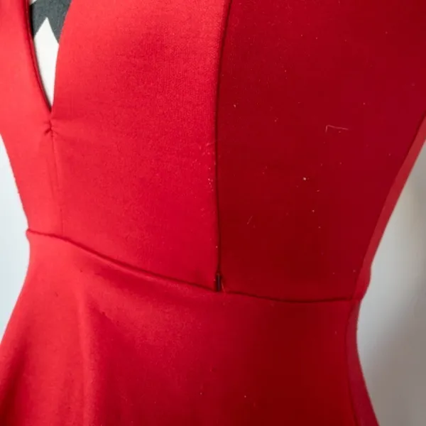 Papaya Sexy Red‎ Dress Sz M - Image 4