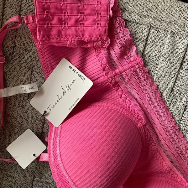 Hot Pink Lace Bra Top Size 34c - Image 4