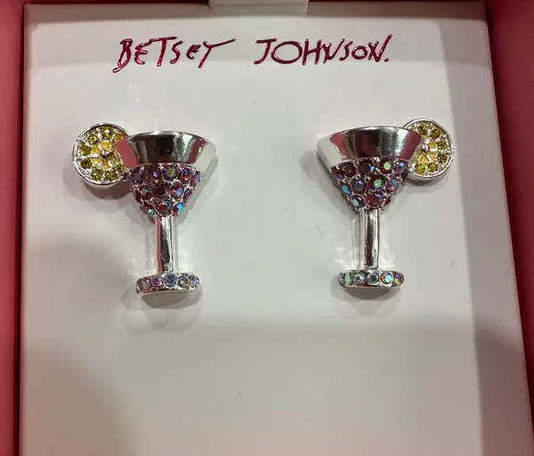 Silver Tone Island Time Margarita Stud Earrings Pink NIB - Image 3