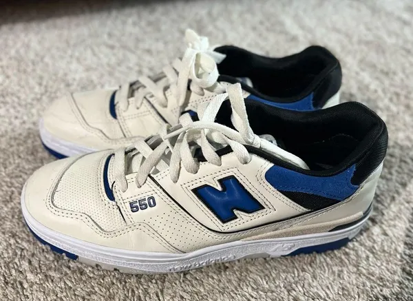 New Balance Unisex Leather 550 Sneaker Women’s size 9 Men’s size 7.5 - Image 2