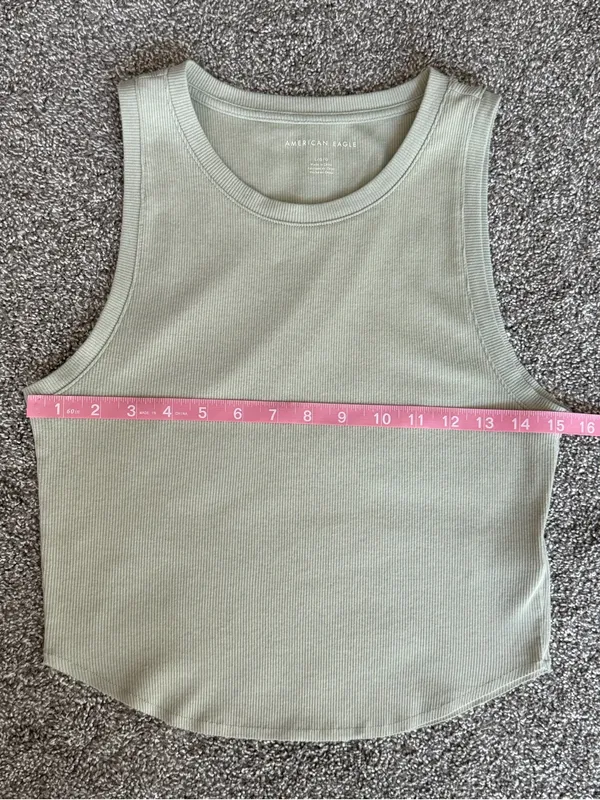 American Eagle Women’s L Sage Green Ribbed Cropped Tank Top Soft Stretch - Image 5