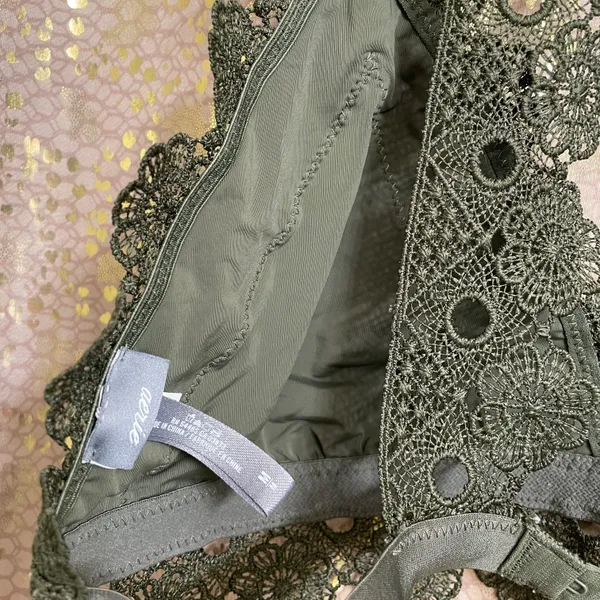 Boho Lace Racerback Triangle Bralette Olive Green M, NWOT - Image 5