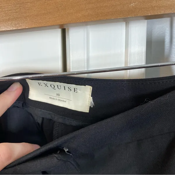 Anthropologie Exquise Sleek Flare Pants Black Office Career Size‎ XS minimalist - Image 4