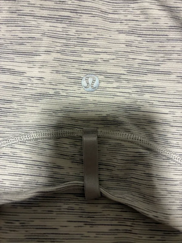 Lululemon Grey Heathered Define Jacket - Image 4