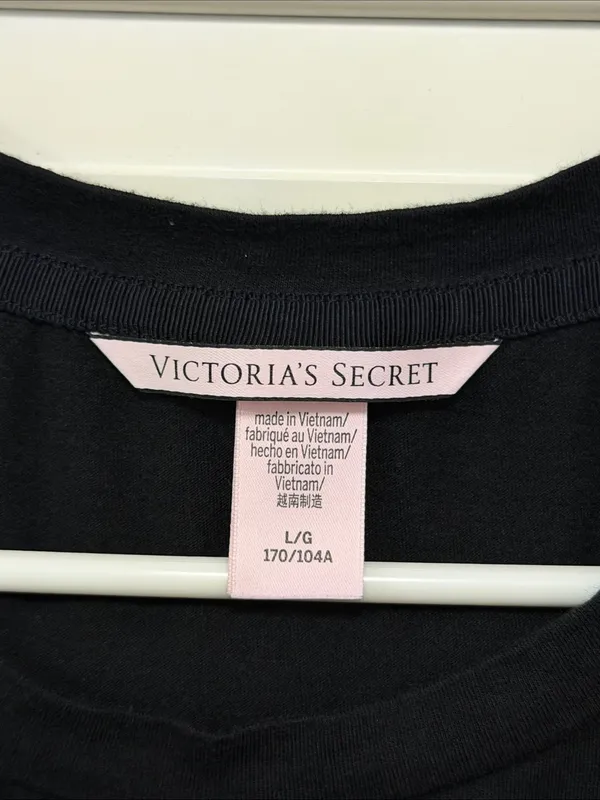 Victoria's Secret Black Tee with Pink Glitter VS Logo - Image 2