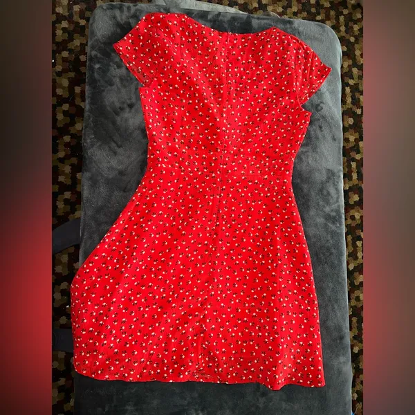 Showpo Secret Cure Dress in Red Size 4 New with tag - Image 7