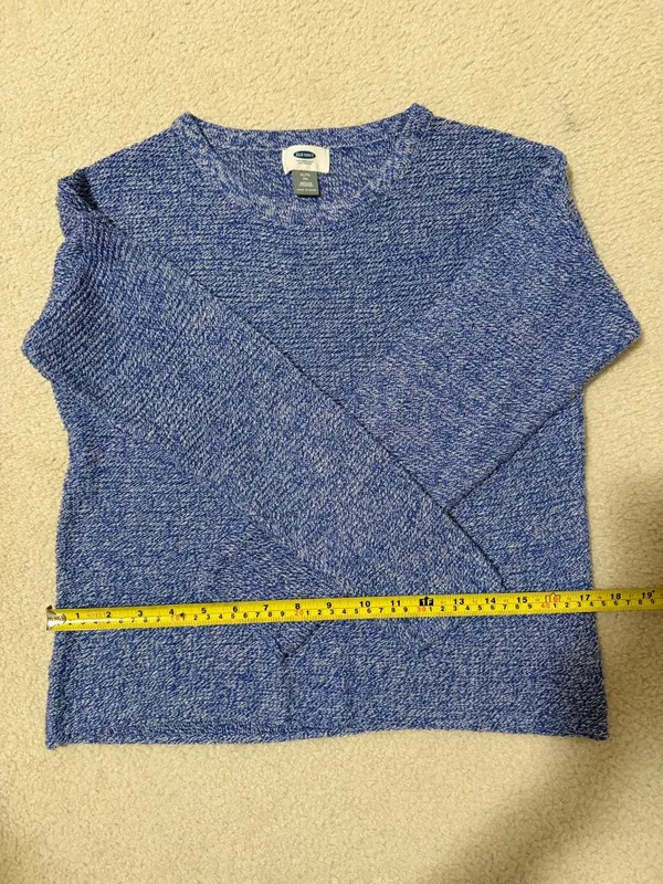 Old Navy blue sweater in XL - Image 3
