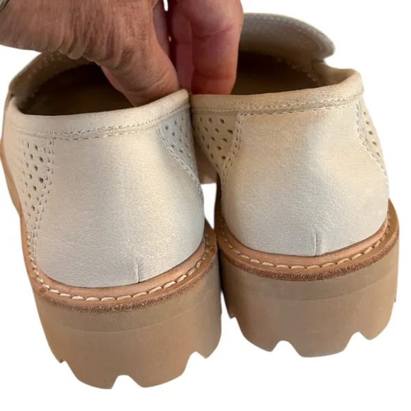 Like New Dolce Vita Leather Malila Loafers Ivory Size 7.5 - Image 7