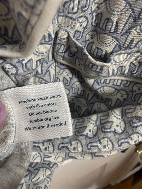 Roller Rabbit Hathi Pajama Set in the Heather Grey W2561 Sz XL - Image 3