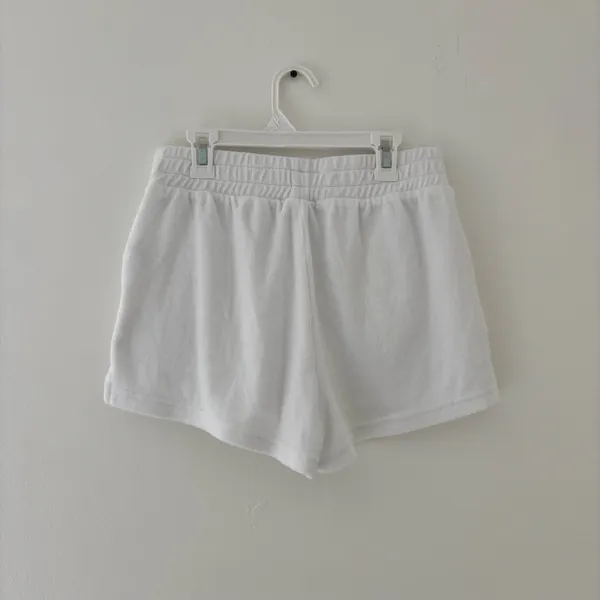 Aerie white terry shorts with pockets - Image 2