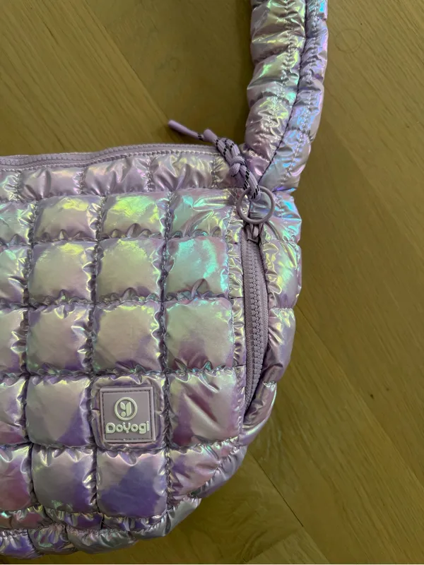Doyogi Quilted Shoulder Bag in Iridescent Purple - Image 3