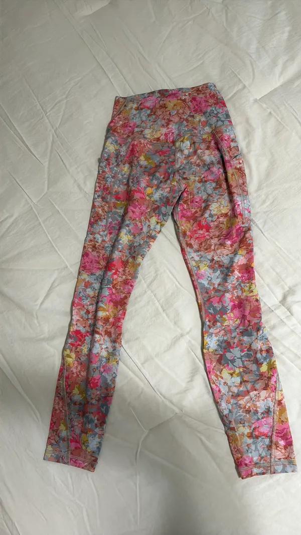 Lululemon Leggings Align with pockets  - Image 2
