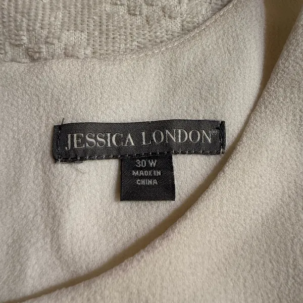 Jessica London white Textured Fabric - Image 3